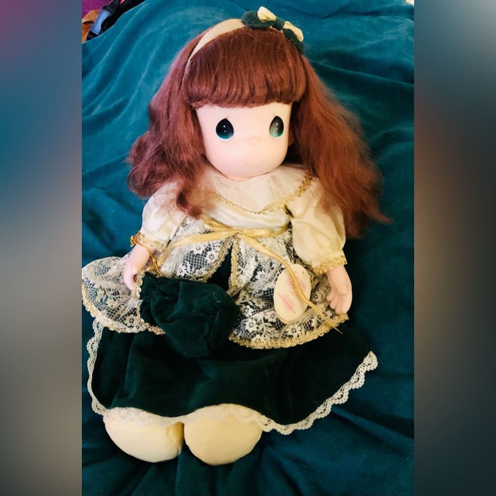 💝 Precious Moments Doll - 1997 Kathrine - with tags - excellent con.